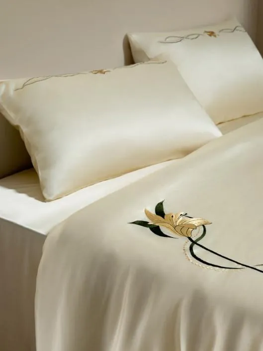 100 Mulberry Silk Pillowcase With Stunning Lily Embroidery Home Lilysilk Silk Pillowcases