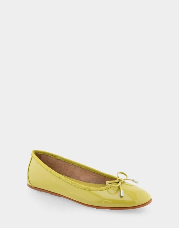 Aerosoles Comfortable Women039s Ballet Flat In Green Sheen Patent Faux Leather Green Sheen Patent Faux Leather Women Dress