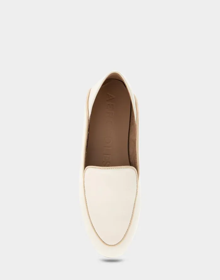 Aerosoles Comfortable Women039s Collapsible Back Loafer In Eggnog Leather Eggnog Leather Women Wide Width Flats