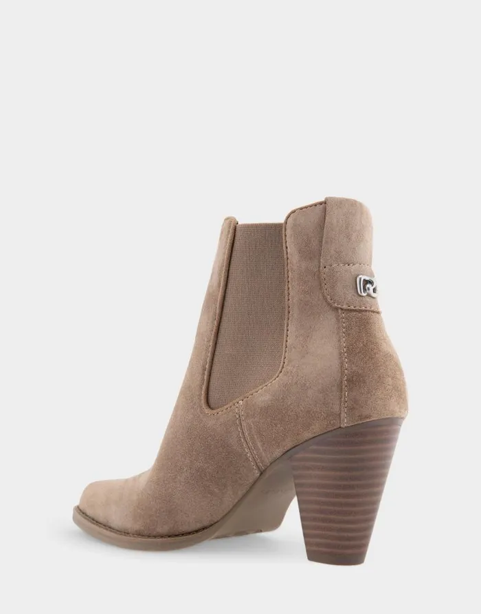 Aerosoles Comfortable Women039s Heeled Ankle Boot In Beige Genuine Suede Trench Coat Genuine Suede Women Ankle Boots