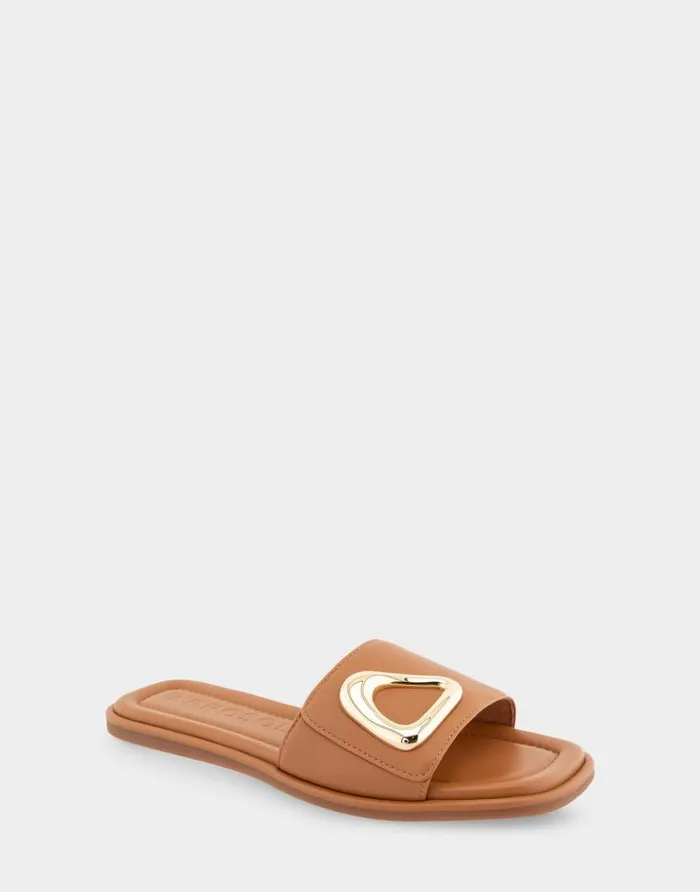 Aerosoles Comfortable Women039s Ornamented Single Band Slide Sandal In Tan Leather Tan Leather Women Clogs and Mules