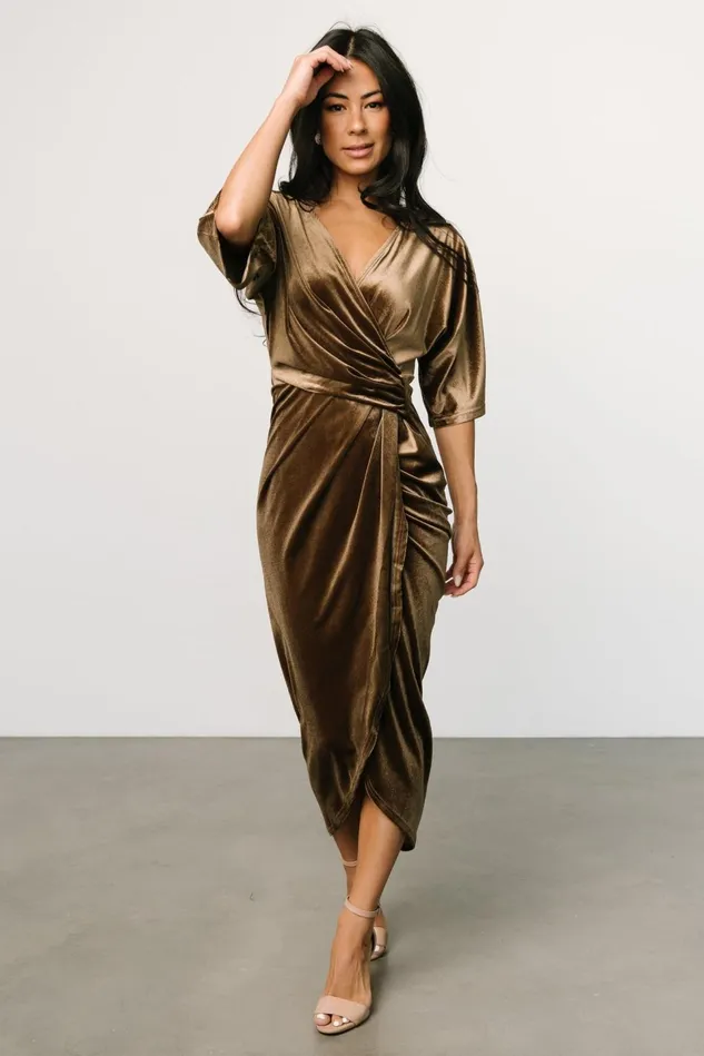 Baltic Born Midi Dresses Women Brendyn Ruched Velvet Dress Brushed Bronze Baltic Born Midi Dresses Women Brendyn Ruched Velvet Dress Brushed Bronze