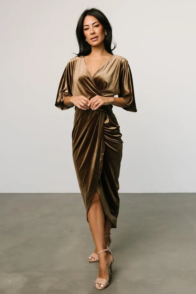 Baltic Born Midi Dresses Women Brendyn Ruched Velvet Dress Brushed Bronze Baltic Born Midi Dresses Women Brendyn Ruched Velvet Dress Brushed Bronze