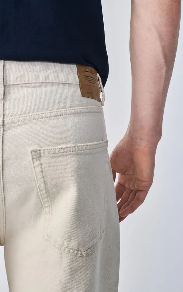 Big Carrot Jeans Snopdog Ecru Men American Vintage Jeans Big Carrot Jeans Snopdog Ecru Men American Vintage Jeans