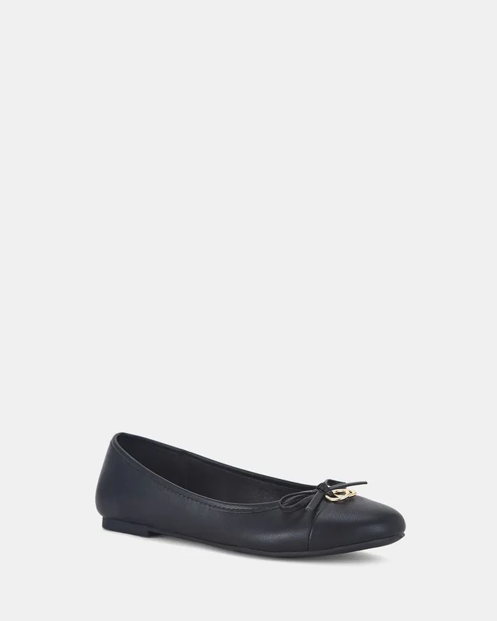 Casuals CAPTIVE BLACK 8211 NOVO Shoes Women