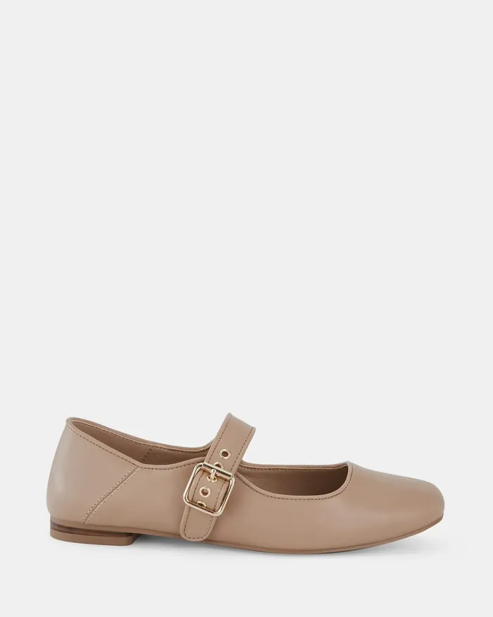 Casuals NOVO Shoes Women CESENA NUDE Ballet Flats