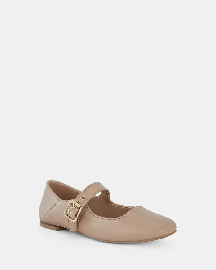 Casuals NOVO Shoes Women CESENA NUDE Ballet Flats