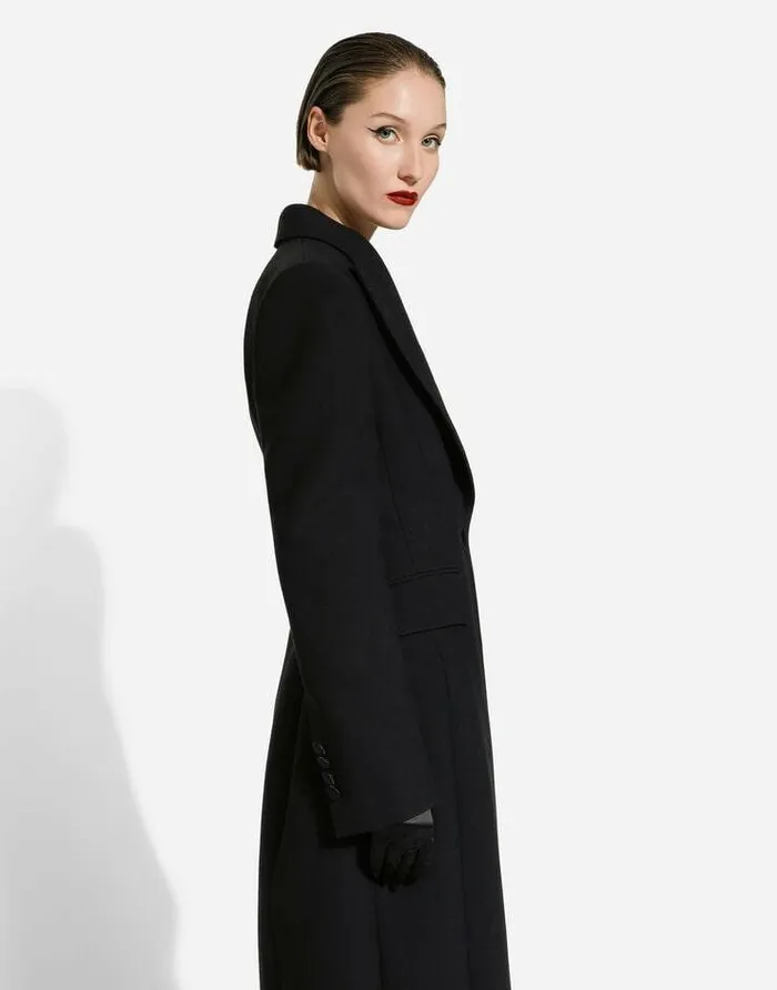 Dolce and Gabbana Coats And Jackets Women Long Singlebreasted Wool Cady Coat Black Dolce and Gabbana Coats And Jackets Women Long Singlebreasted Wool Cady Coat Black