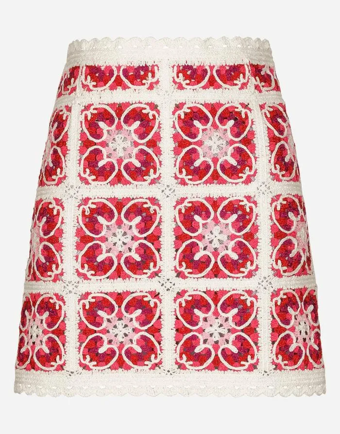 Dolce and Gabbana Skirts Women Brickstitched Crochet Skirt With Majolica Print Multicolor Dolce and Gabbana Skirts Women Brickstitched Crochet Skirt With Majolica Print Multicolor