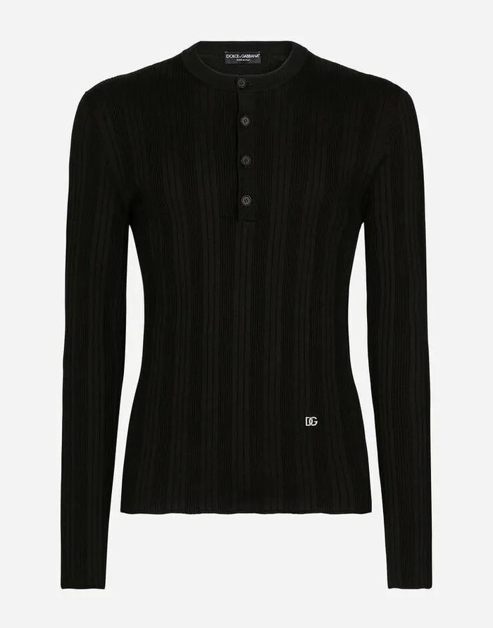 Dolce and Gabbana Sweaters And Cardigans Men Silk And Cotton Granddadneck Sweater With DG Patch Black Dolce and Gabbana Sweaters And Cardigans Men Silk And Cotton Granddadneck Sweater With DG Patch Black