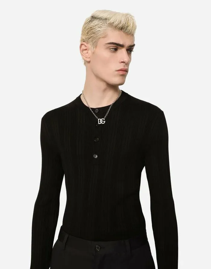 Dolce and Gabbana Sweaters And Cardigans Men Silk And Cotton Granddadneck Sweater With DG Patch Black Dolce and Gabbana Sweaters And Cardigans Men Silk And Cotton Granddadneck Sweater With DG Patch Black