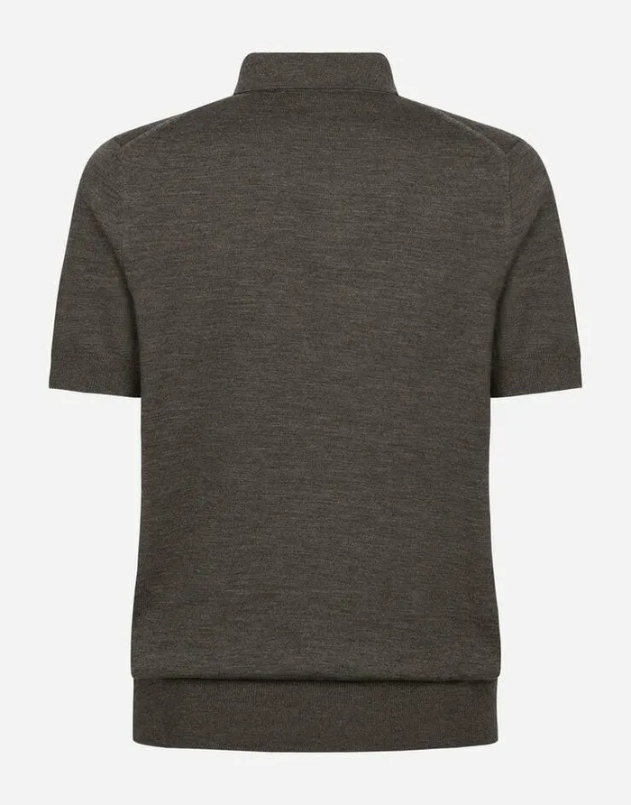 Dolce and Gabbana Sweaters And Cardigans Men Wool Poloshirt With Branded Tag Grey Dolce and Gabbana Sweaters And Cardigans Men Wool Poloshirt With Branded Tag Grey