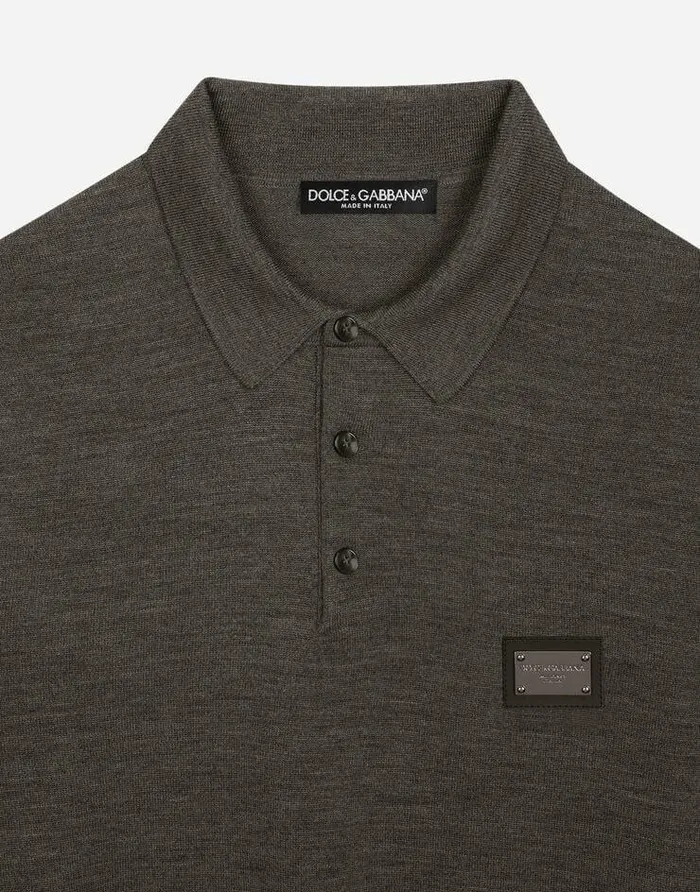 Dolce and Gabbana Sweaters And Cardigans Men Wool Poloshirt With Branded Tag Grey Dolce and Gabbana Sweaters And Cardigans Men Wool Poloshirt With Branded Tag Grey