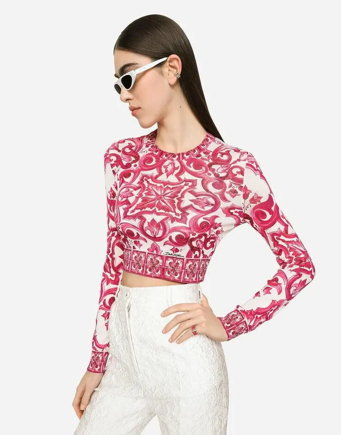 Dolce and Gabbana Sweaters And Cardigans Women Cropped Majolicaprint Silk Sweater Multicolor Dolce and Gabbana Sweaters And Cardigans Women Cropped Majolicaprint Silk Sweater Multicolor