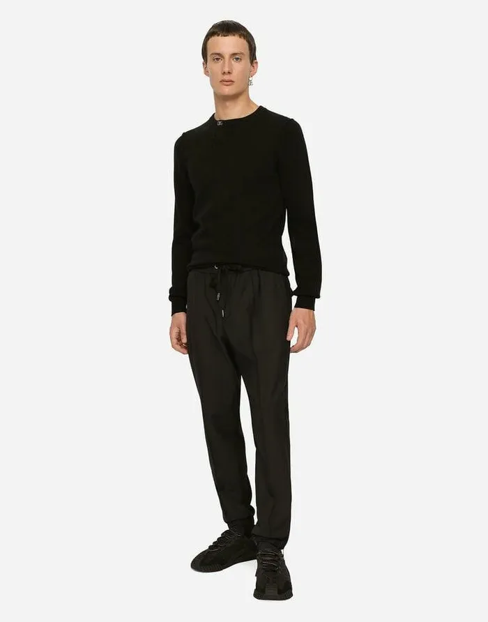 Dolce and Gabbana Trousers And Shorts Men Stretch Technical Jersey Jogging Pants Black Dolce and Gabbana Trousers And Shorts Men Stretch Technical Jersey Jogging Pants Black