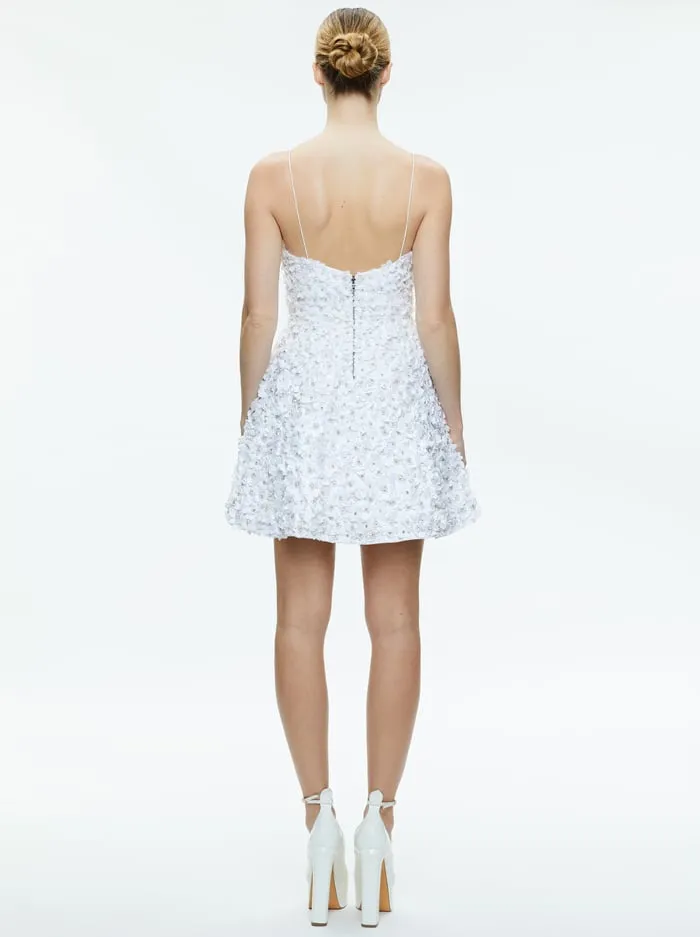 Dresses Women Alice Olivia Domenica Embellished Mini Gown Off White