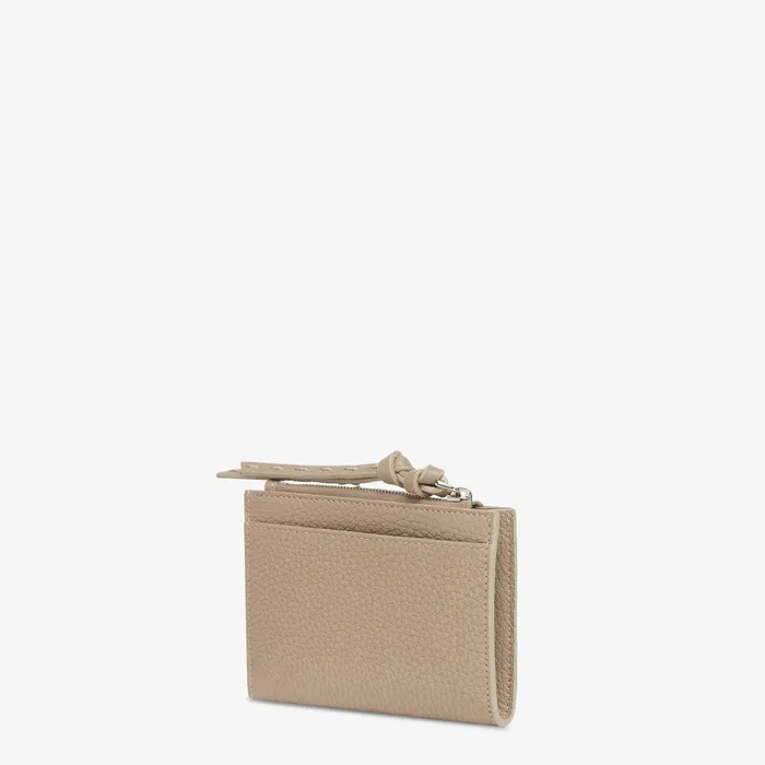 Fendi Card Holders FF Diamonds Zip Card Case Dove Gray Selleria Card Holder 8211 Women