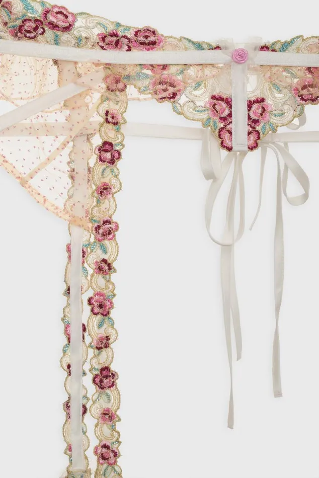 For Love and Lemons Lingerie Siena Garter Belt White 8211 Women For Love and Lemons Lingerie Siena Garter Belt White 8211 Women