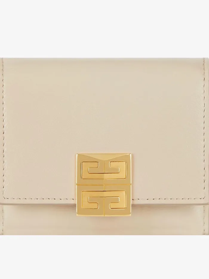 Givenchy 4G Wallet In Grained Leather Natural Beige Women Wallets and Card Holders Givenchy 4G Wallet In Grained Leather Natural Beige Women Wallets and Card Holders