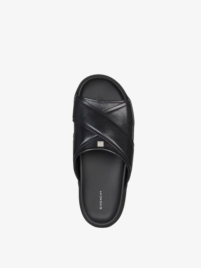 Givenchy G Plage Flat Sandals In Leather Black Men Slides and Sandals Givenchy G Plage Flat Sandals In Leather Black Men Slides and Sandals
