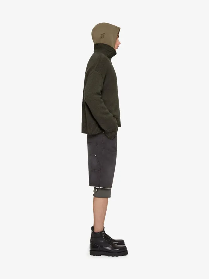 Givenchy Oversized Turtleneck Sweater In Cashmere Military Green Men Knitwear
