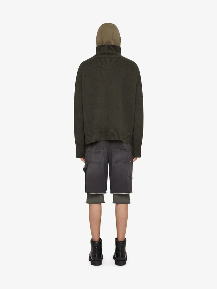 Givenchy Oversized Turtleneck Sweater In Cashmere Military Green Men Knitwear