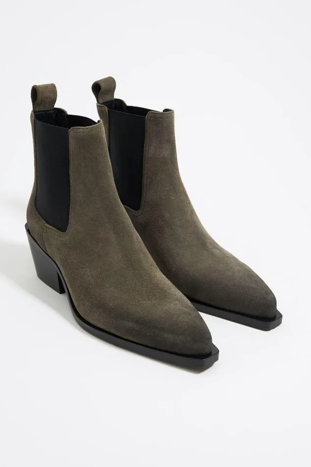 Green Split Leather Western Chelsea Boot Dark Green Women Bimba Y Lola Ankle Boots And Boots Green Split Leather Western Chelsea Boot Dark Green Women Bimba Y Lola Ankle Boots And Boots