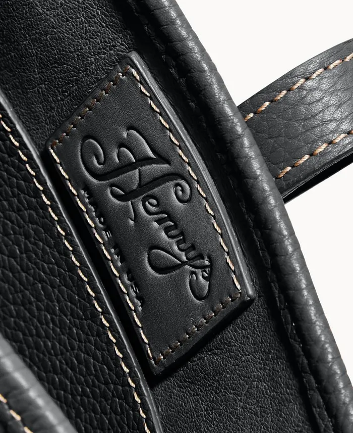 Henrys Large Crossbody Black Woman Dooney and Bourke Crossbodies Henrys Large Crossbody Black Woman Dooney and Bourke Crossbodies