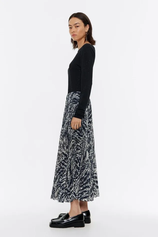 Ivory Pleated Zebra Midi Skirt Zebra Ivory Women Bimba Y Lola Total Look Ivory Pleated Zebra Midi Skirt Zebra Ivory Women Bimba Y Lola Total Look
