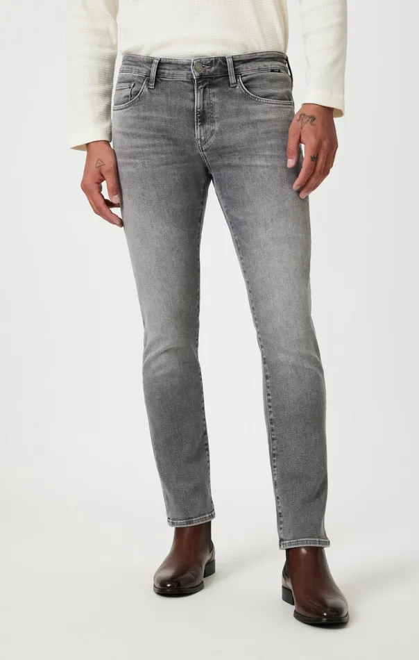 Jake Slim Leg In Light Smoke Supermove Men Mavi Jeans Denim Jake Slim Leg In Light Smoke Supermove Men Mavi Jeans Denim