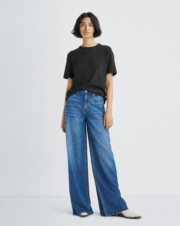 Jeans Women Rag and Bone Featherweight Sofie WideLeg Jean Featherweight Denim Otto Jeans Women Rag and Bone Featherweight Sofie WideLeg Jean Featherweight Denim Otto