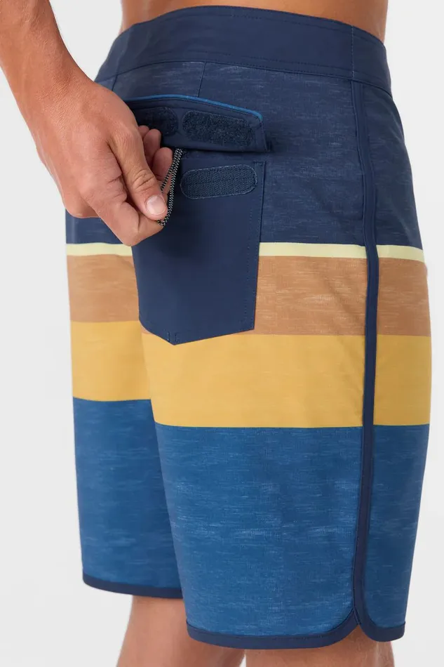 LENNOX SCALLOP 19034 BOARDSHORTS Indigo Men O039NEILL Length