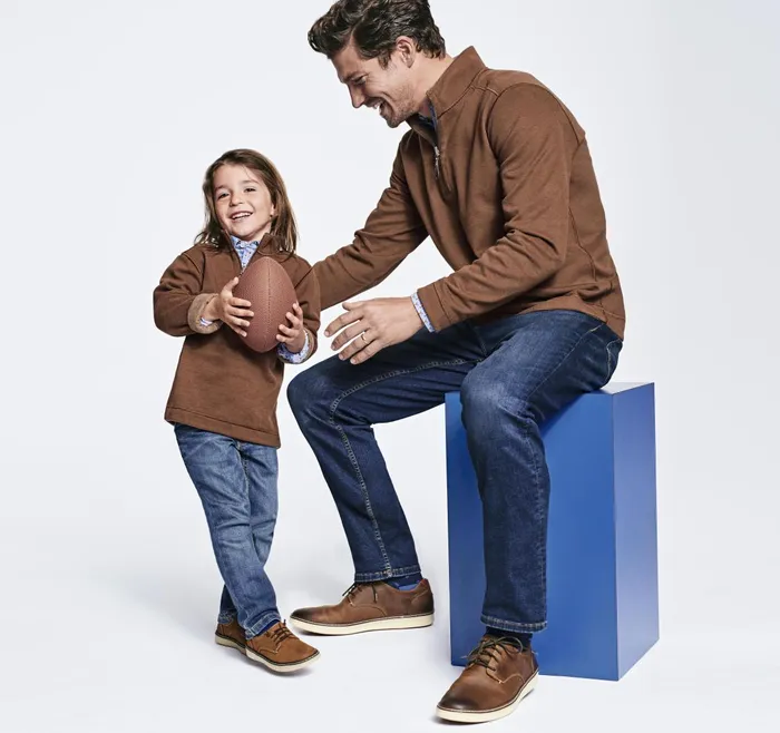 Men Reversible Solid QuarterZip Rustoatmeal JohnstonandMurphy Sweaters and Knits Men Reversible Solid QuarterZip Rustoatmeal JohnstonandMurphy Sweaters and Knits