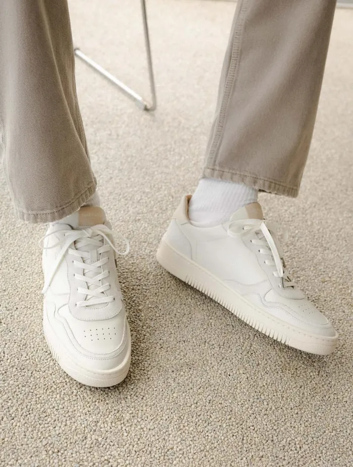 Men Sneakers Bobbies Travis Off White and Foam