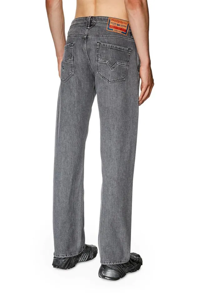Men Straight Jeans 1985 Larkee 09f83 Blackdark Grey Diesel Straight Men Straight Jeans 1985 Larkee 09f83 Blackdark Grey Diesel Straight