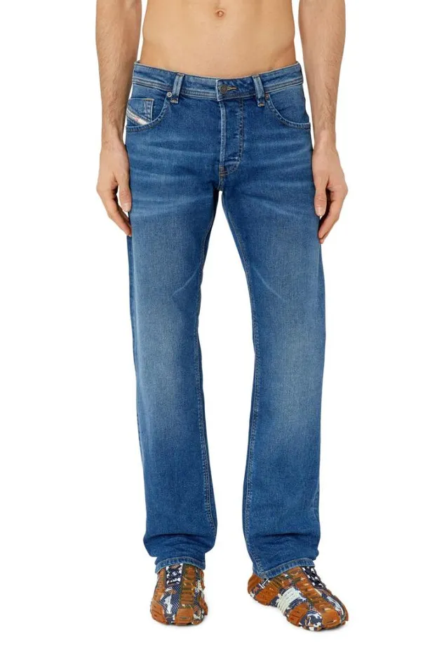 Men Straight Jeans 1985 Larkee E9a80 Medium Blue Diesel Straight Men Straight Jeans 1985 Larkee E9a80 Medium Blue Diesel Straight