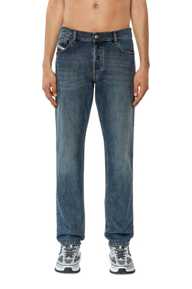 Men Straight Jeans 1995 DSark 09f74 Medium Blue Diesel Straight Men Straight Jeans 1995 DSark 09f74 Medium Blue Diesel Straight