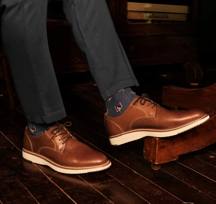 Men Upton Plain Toe Tan Full Grain JohnstonandMurphy LaceUps