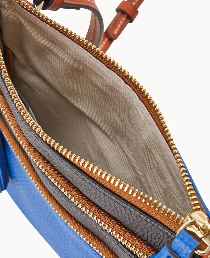 MLB Cubs Triple Zip Crossbody Cubs Woman Dooney and Bourke Crossbodies MLB Cubs Triple Zip Crossbody Cubs Woman Dooney and Bourke Crossbodies