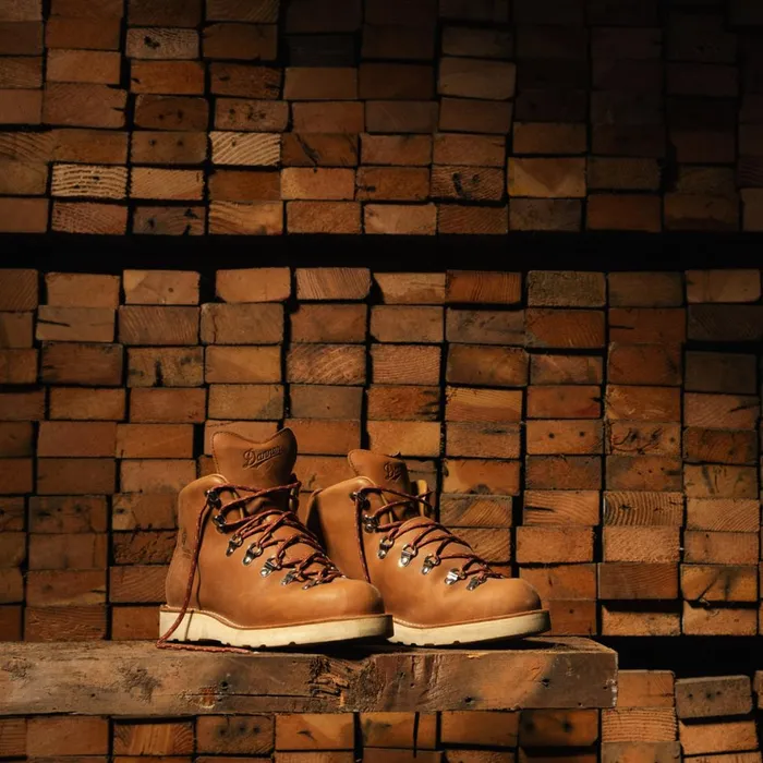 Mountain Light Kenton Women Danner Boots