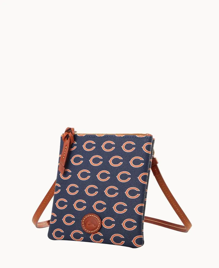 NFL Bears Small North South Top Zip Crossbody Bears Woman Dooney and Bourke Crossbodies NFL Bears Small North South Top Zip Crossbody Bears Woman Dooney and Bourke Crossbodies