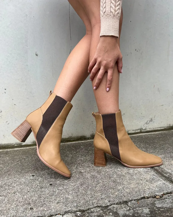 NOVO Shoes DOMINICA CAMEL Chelsea Boots Women Ankle Boots