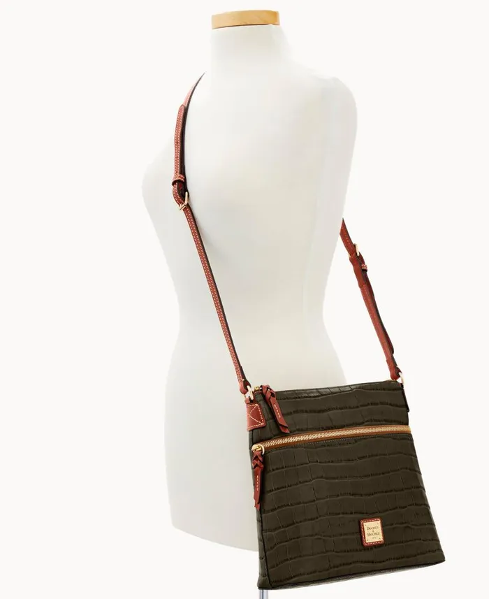 Oakdale Crossbody Black Woman Dooney and Bourke Crossbodies Oakdale Crossbody Black Woman Dooney and Bourke Crossbodies