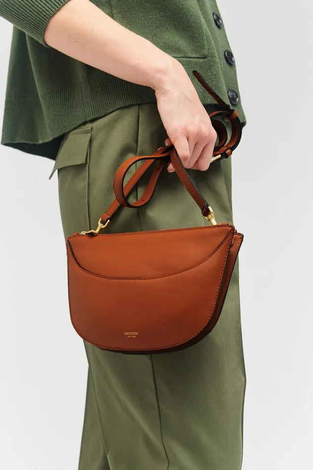 Oroton Florence Crossbody Cognac Women Crossbody Oroton Florence Crossbody Cognac Women Crossbody