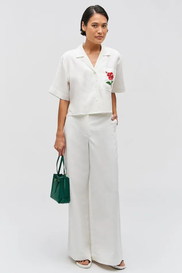 Oroton Hibiscus Embroidered Camp Shirt Antique White Women Tops Oroton Hibiscus Embroidered Camp Shirt Antique White Women Tops