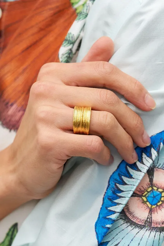 Oroton Seagrass Ring Worn Gold Women Jewellery Oroton Seagrass Ring Worn Gold Women Jewellery