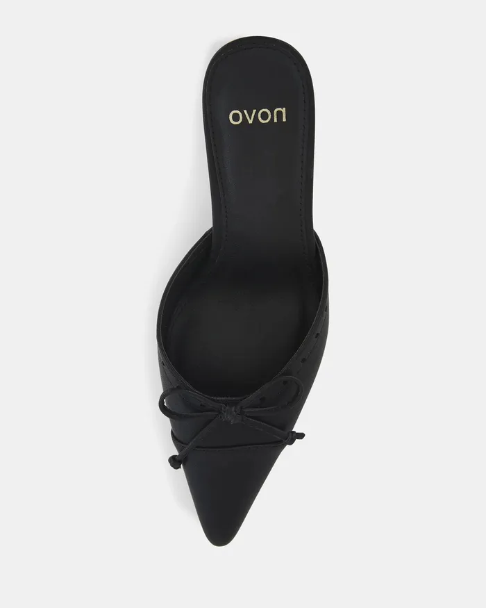 Party ITALO BLACK Closed Toe Heels NOVO Shoes Women