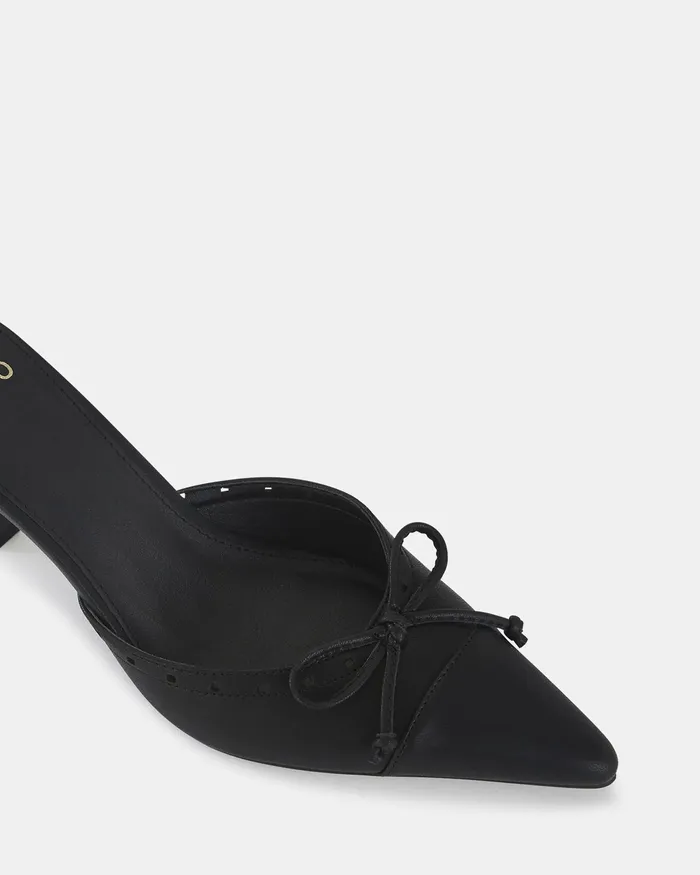 Party ITALO BLACK Closed Toe Heels NOVO Shoes Women