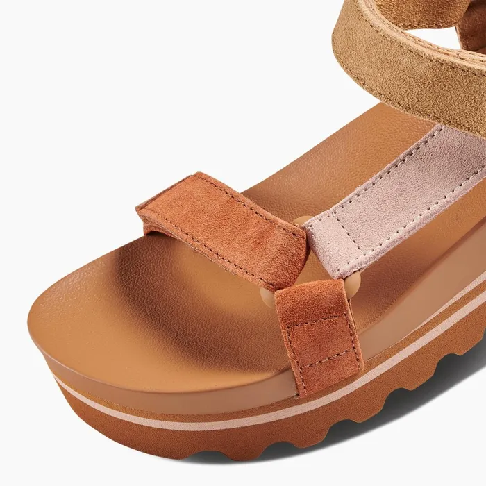Reef Sandals Cushion Rem Hi Foliage 8211 Women Reef Sandals Cushion Rem Hi Foliage 8211 Women
