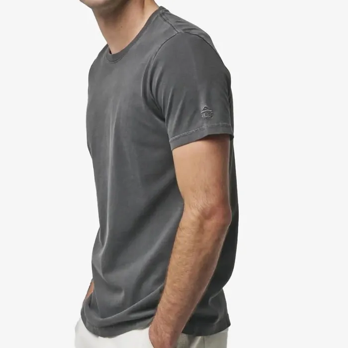 Reef TShirts and Shirts Marte Short Sleeve Tee Pirate Blk 8211 Men Reef TShirts and Shirts Marte Short Sleeve Tee Pirate Blk 8211 Men